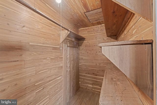 9905 CROOM RD, Upper Marlboro, MD 20772