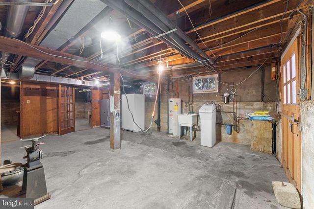 9905 CROOM RD, Upper Marlboro, MD 20772