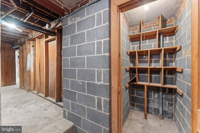 9905 CROOM RD, Upper Marlboro, MD 20772