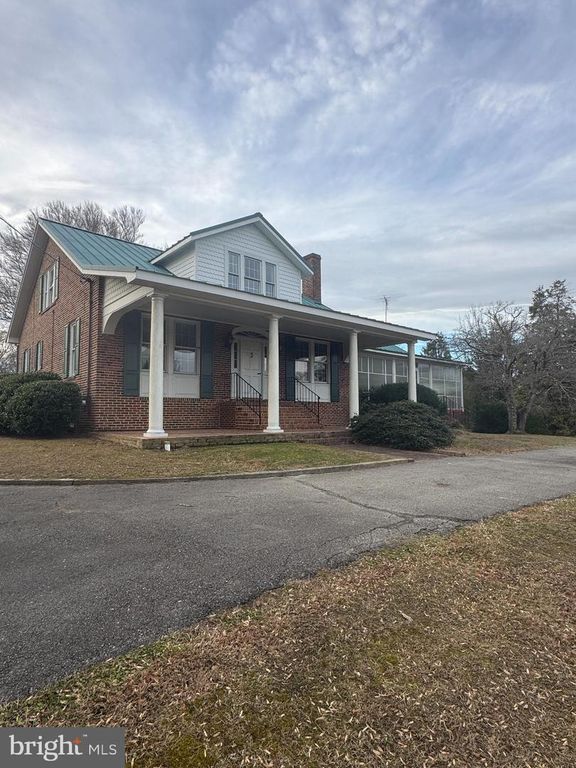 9905 CROOM RD, Upper Marlboro, MD 20772