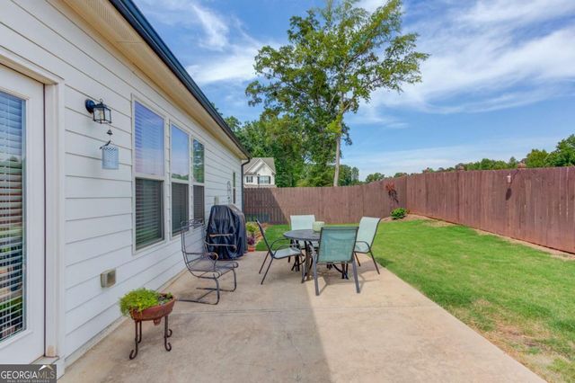 5434 Long Branch Way, Flowery Branch, GA 30542