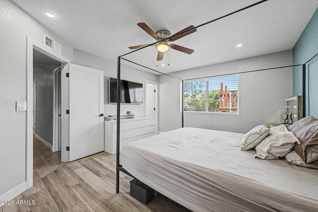 106 E INDIGO Street, Mesa, AZ 85201