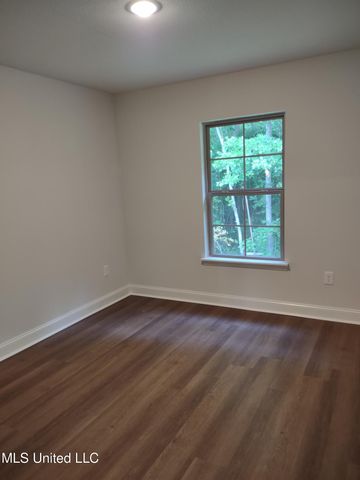 1007 Silver Circle, Pearl, MS 39208