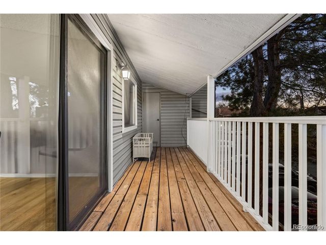 910 S Walden St 206, Aurora, CO 80017
