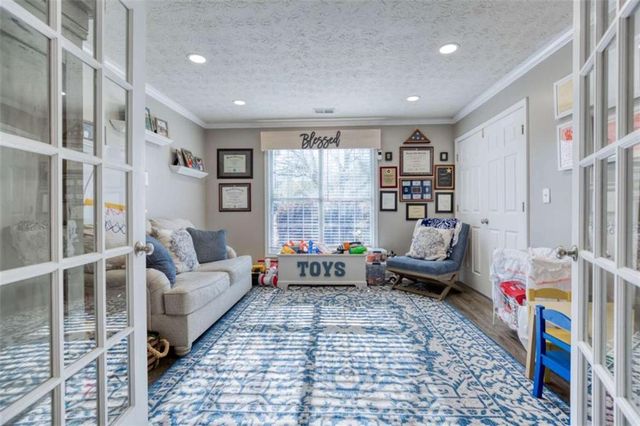 3520 Lochmill Drive, Loganville, GA 30052