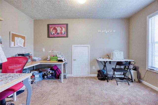 3520 Lochmill Drive, Loganville, GA 30052