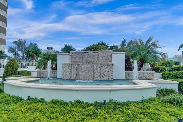 3000 Island Boulevard 1106, Aventura, FL 33160