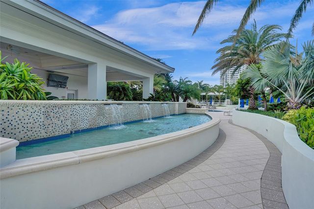 3000 Island Boulevard 1106, Aventura, FL 33160