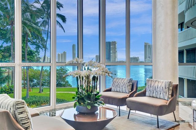 3000 Island Boulevard 1106, Aventura, FL 33160