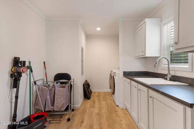 288 Folkstone Road, Holly Ridge, NC 28445