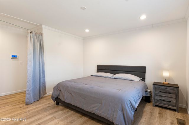 288 Folkstone Road, Holly Ridge, NC 28445