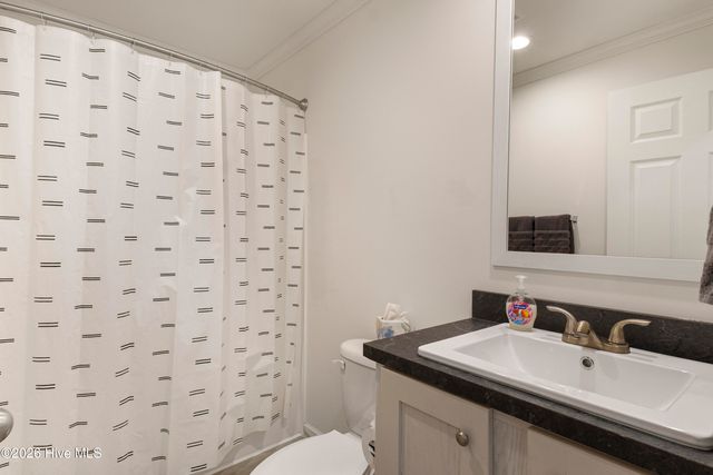 288 Folkstone Road, Holly Ridge, NC 28445