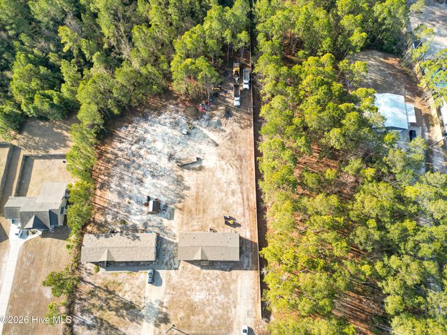 288 Folkstone Road, Holly Ridge, NC 28445