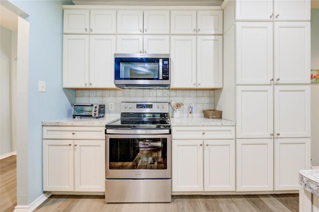 2007 Anchor Bay Court, Pearland, TX 77584