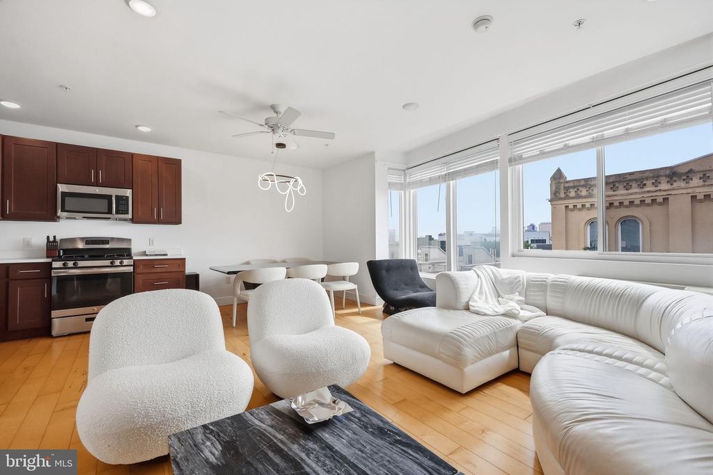 1637-39 POPLAR ST #5F, PHILADELPHIA, PA 19130 — exterior