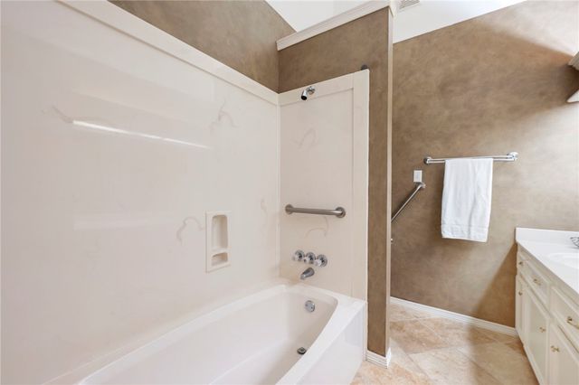 713 Willow Loop, College Station, TX 77845