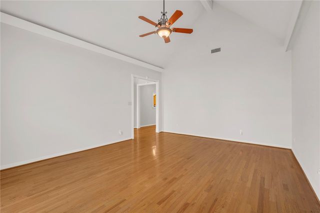 713 Willow Loop, College Station, TX 77845