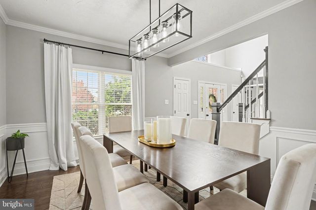 2613 HUNTFIELD DR, York, PA 17404