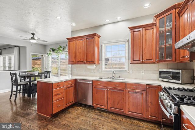 2613 HUNTFIELD DR, York, PA 17404