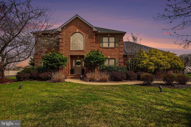 2613 HUNTFIELD DR, York, PA 17404