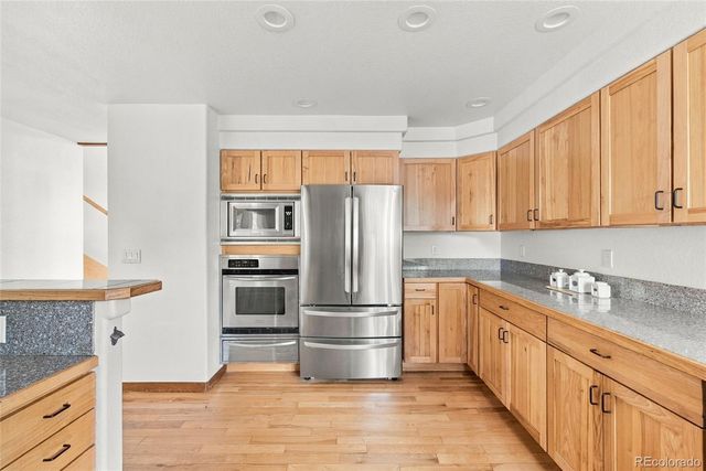 11982 W 70th Place, Arvada, CO 80004