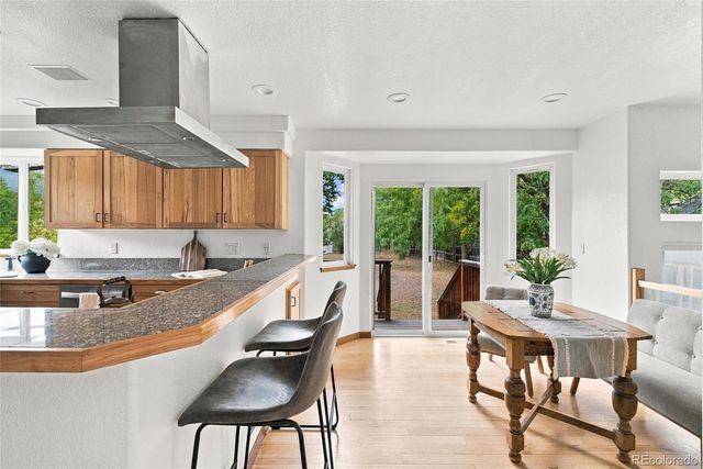 11982 W 70th Place, Arvada, CO 80004