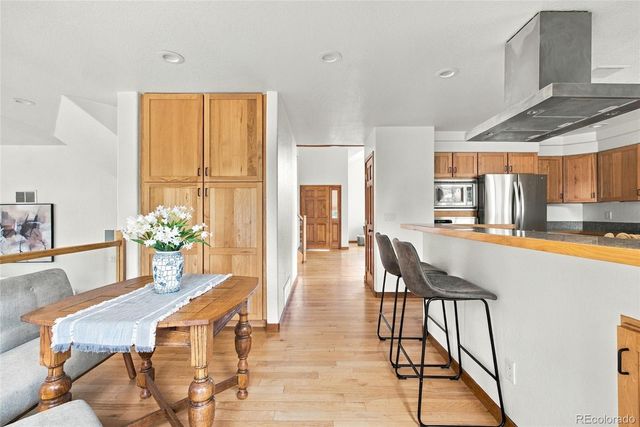 11982 W 70th Place, Arvada, CO 80004