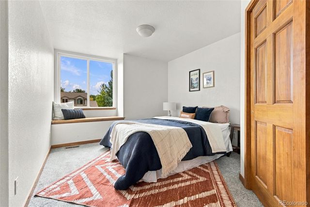 11982 W 70th Place, Arvada, CO 80004