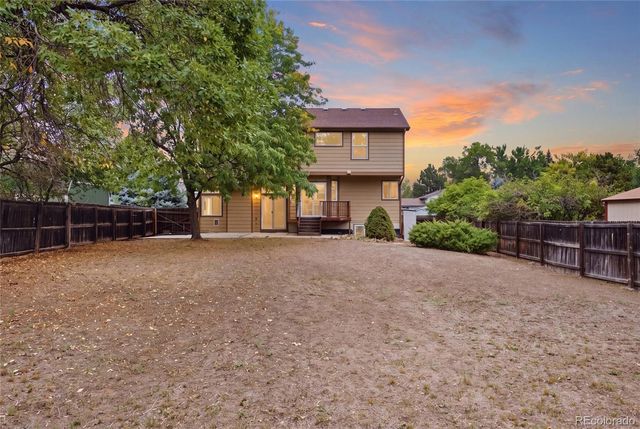 11982 W 70th Place, Arvada, CO 80004