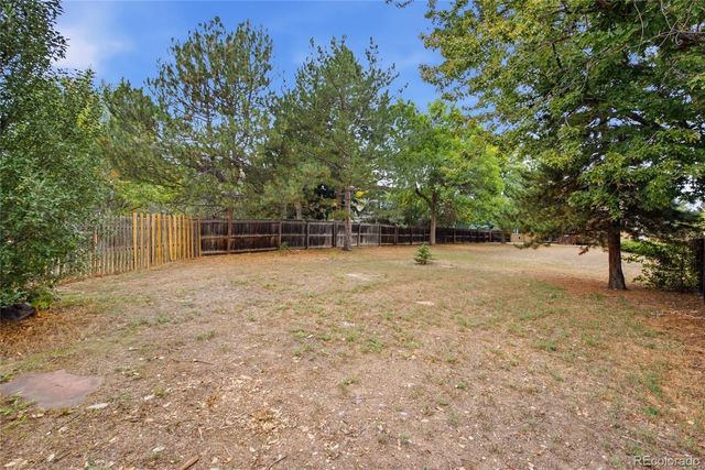 11982 W 70th Place, Arvada, CO 80004