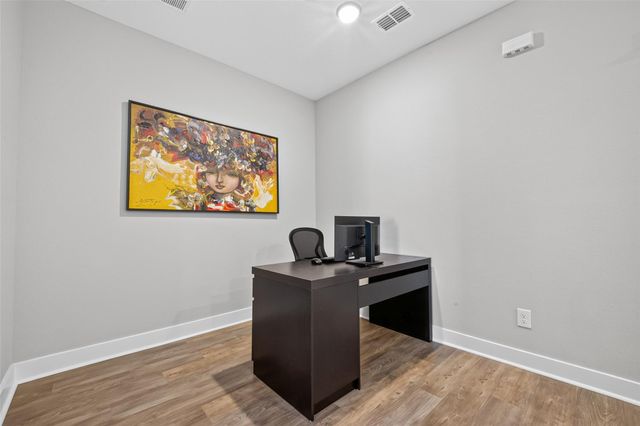 3615 Cambridge Gate Lane, Houston, TX 77055
