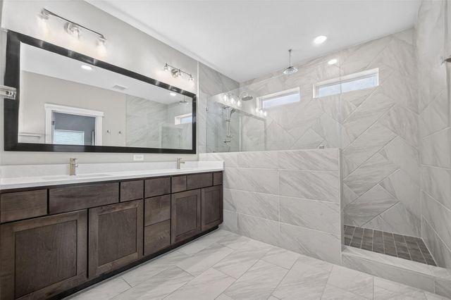 3615 Cambridge Gate Lane, Houston, TX 77055