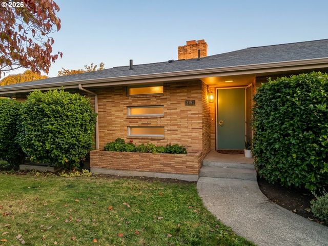 3151 VISTA Dr, Forest Grove, OR 97116