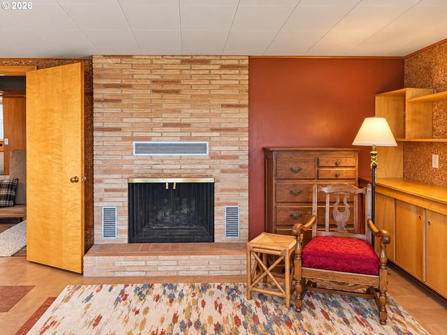 3151 VISTA Dr, Forest Grove, OR 97116