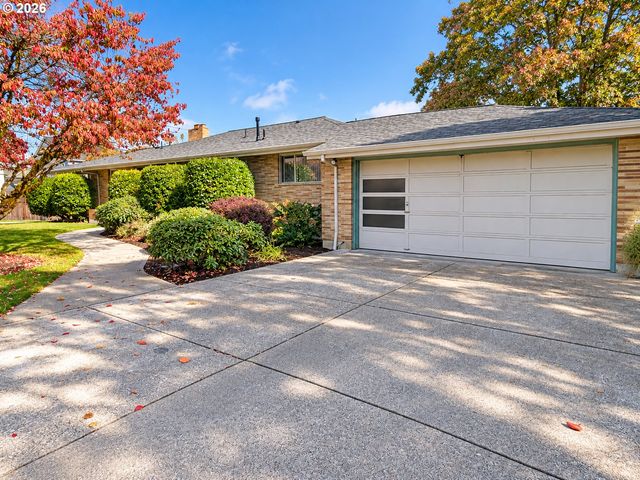 3151 VISTA Dr, Forest Grove, OR 97116