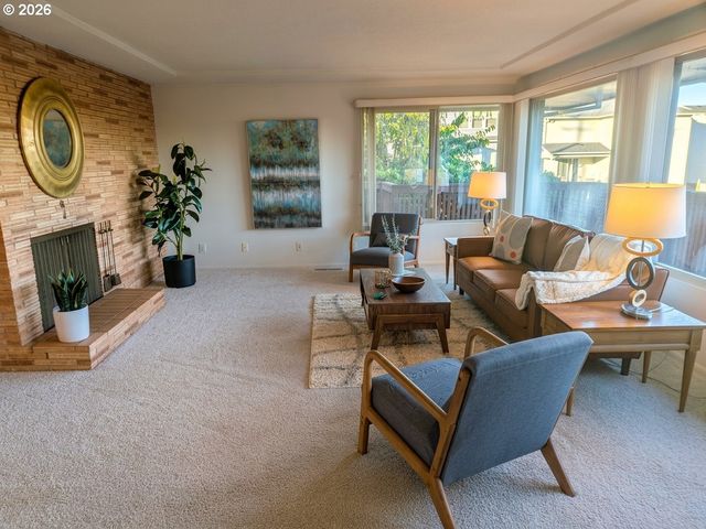 3151 VISTA Dr, Forest Grove, OR 97116