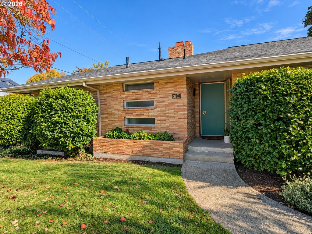 3151 VISTA Dr, Forest Grove, OR 97116