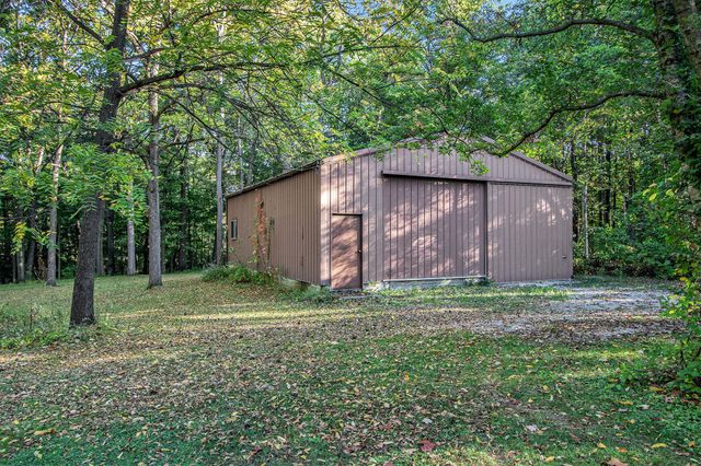 127 W 700 N, Valparaiso, IN 46385