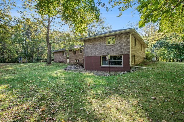 127 W 700 N, Valparaiso, IN 46385