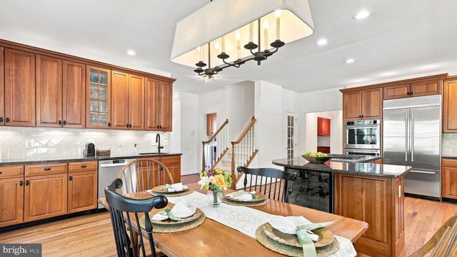 48 WOODSIDE LN, New Hope, PA 18938