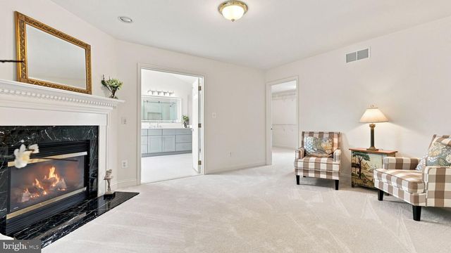48 WOODSIDE LN, New Hope, PA 18938