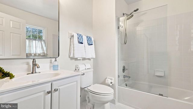 48 WOODSIDE LN, New Hope, PA 18938