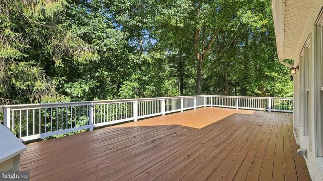 48 WOODSIDE LN, New Hope, PA 18938
