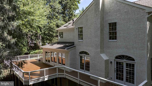 48 WOODSIDE LN, New Hope, PA 18938