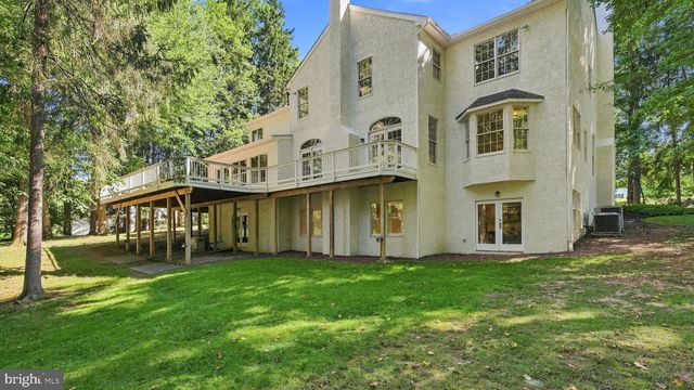 48 WOODSIDE LN, New Hope, PA 18938