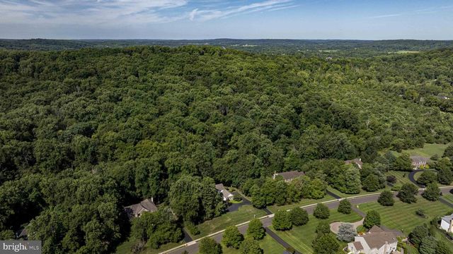 48 WOODSIDE LN, New Hope, PA 18938