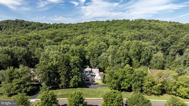 48 WOODSIDE LN, New Hope, PA 18938