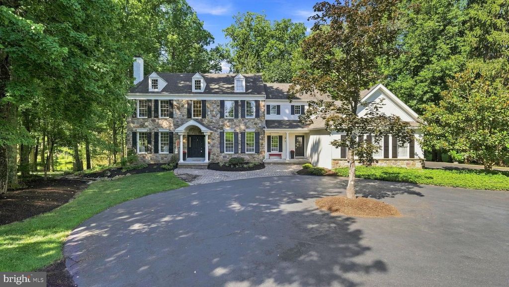 48 WOODSIDE LN, New Hope, PA 18938