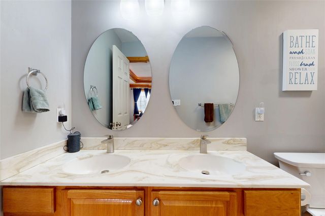6024 GRUBB Road, Erie, PA 16506