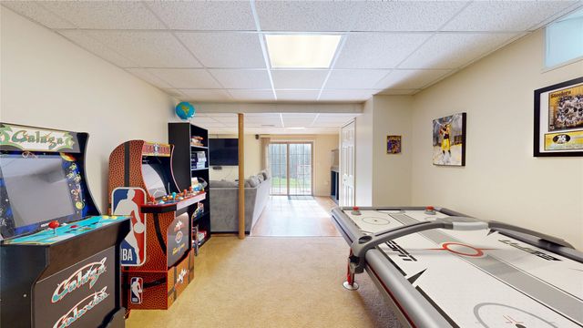 6024 GRUBB Road, Erie, PA 16506
